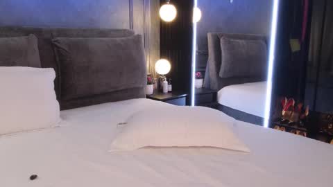    if you wanna buy smth stockingsph etc  custom videos or pics  online show from 03/27/26, 08:26