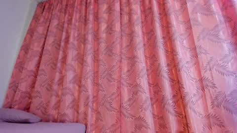 Snapshot of riley_bensongh chatting on 12/02/25, 09:43 Riley online show from 12/02/25, 09:43