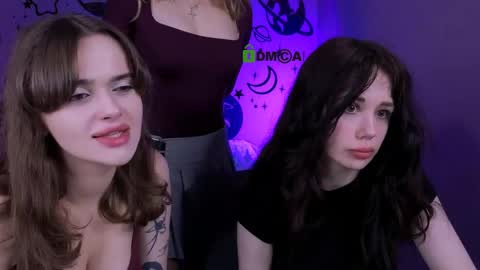 Meow online show from 05/05/26, 07:11