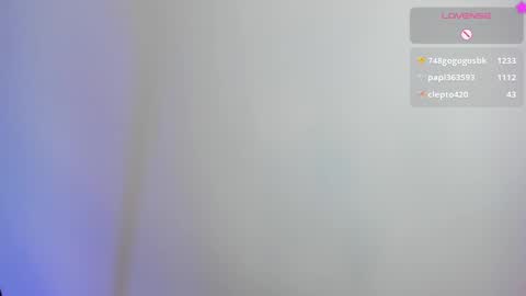 Riley Sierra online show from 04/30/26, 08:57
