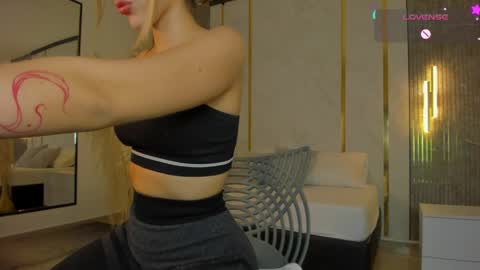 Riley Sierra online show from 05/20/26, 12:55