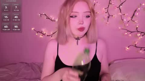 Sofia online show from 04/16/26, 08:26