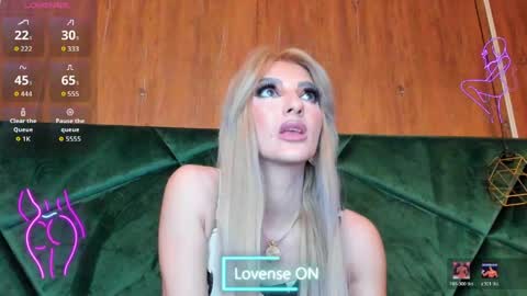 rileylannax online show from 05/19/26, 03:02