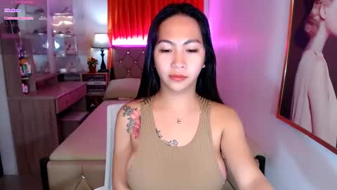 Snapshot of rileymillerx chatting on 01/05/25, 12:52 Riley online show from 01/05/25, 12:52