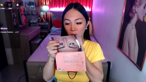 Snapshot of rileymillerx chatting on 02/27/25, 08:39 Riley online show from 02/27/25, 08:39