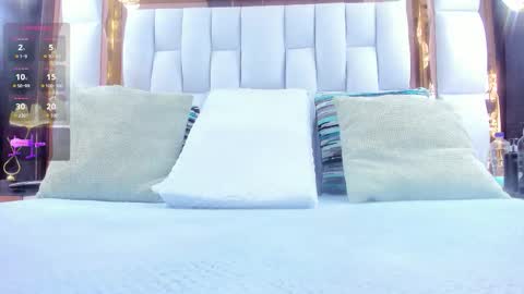 Riley online show from 12/17/25, 11:38