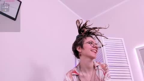 Snapshot of rin_skylar chatting on 03/11/25, 10:51 Rin online show from 03/11/25, 10:51