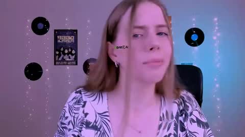 Rina online show from 06/05/26, 07:36