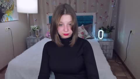 rinacake online show from 04/15/26, 12:45