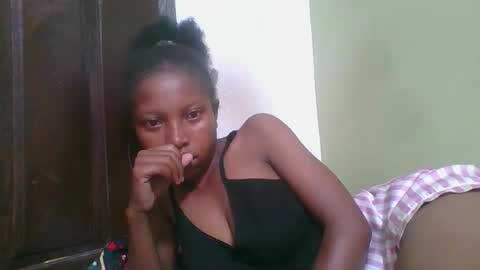 rinah654271 online show from 02/04/26, 06:52