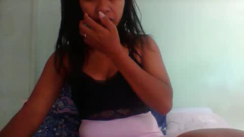 rinah856024 online show from 12/15/25, 03:11