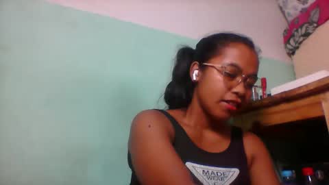 rinah856024 online show from 04/22/26, 06:20