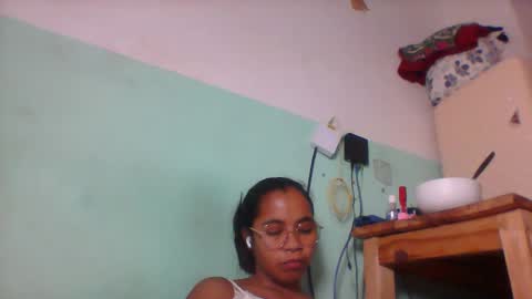 rinah856024 online show from 05/06/26, 07:41