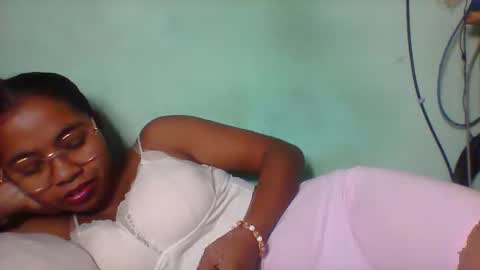 rinah856024 online show from 05/07/26, 09:14