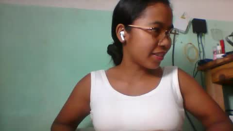 rinah856024 online show from 05/11/26, 02:45