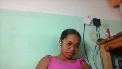 rinah856024 online show from 05/13/26, 06:49