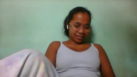 rinah856024 online show from 05/22/26, 04:12