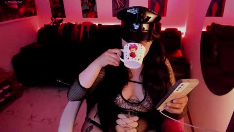 rini online show from 10/24/25, 04:42