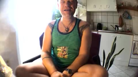 Rotrigo online show from 10/23/25, 09:52