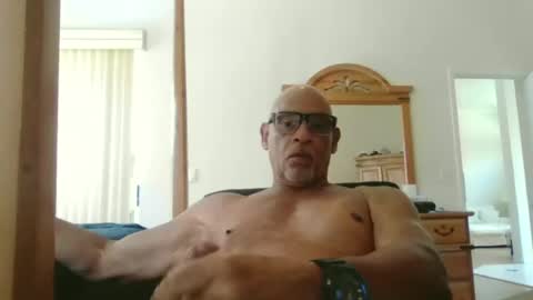 RioNel online show from 06/16/26, 04:09