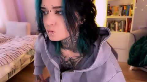   DianaBrite            fansl y online show from 07/06/26, 01:08