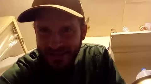 Snapshot of ripperusa33 chatting on 09/16/25, 12:55 ripperusa33 online show from 09/16/25, 12:55