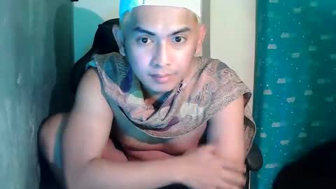 ririhoee online show from 04/06/26, 01:36