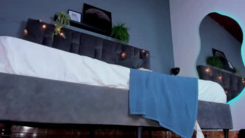 RIRI  online show from 04/09/26, 08:25