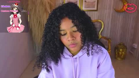 Snapshot of risada_temptation_s chatting on 09/16/25, 04:02 Risada online show from 09/16/25, 04:02