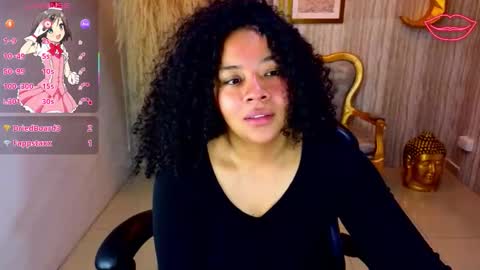 Snapshot of risada_temptation_s chatting on 09/19/25, 06:37 Risada online show from 09/19/25, 06:37