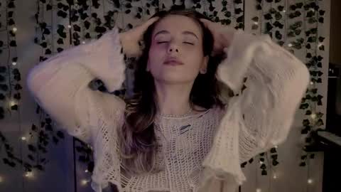 risha_laass online show from 02/16/25, 05:15