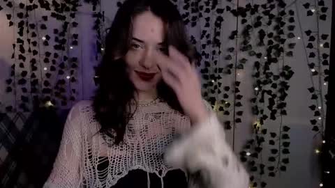 Snapshot of risha_laass chatting on 05/30/26, 08:17 risha_laass online show from 05/30/26, 08:17