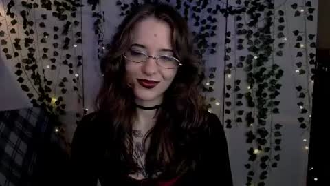 risha_laass online show from 06/28/26, 07:53