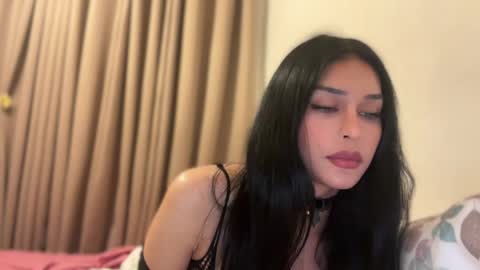 risingqueen online show from 06/03/26, 02:33