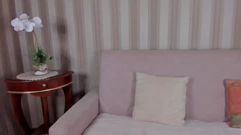 rita_farell online show from 11/03/25, 08:43