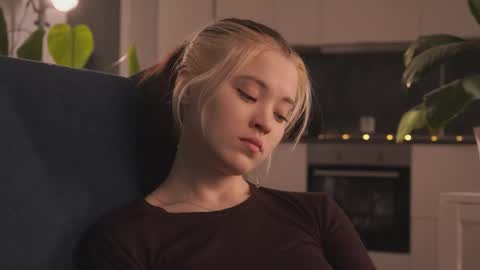 Akemi online show from 02/15/26, 04:03