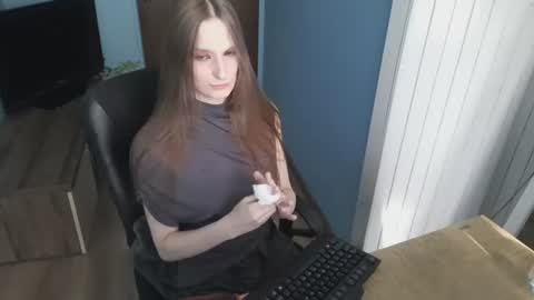 Snapshot of rivver420 chatting on 07/08/26, 02:54 River online show from 07/08/26, 02:54