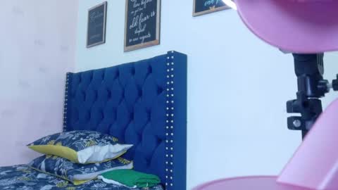 rizantella online show from 02/14/26, 02:30