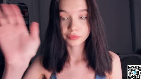 Rina online show from 04/11/26, 08:57