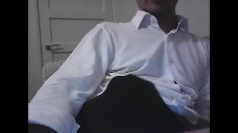 Wednesday morning online show from 10/28/25, 02:59