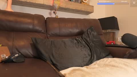 Ryan aka KeylimeRy online show from 02/27/25, 01:48