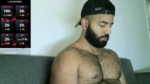 SebasRoa online show from 04/11/26, 06:01