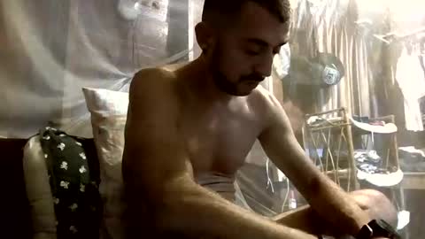 Snapshot of roadsidepicnic01 chatting on 01/12/25, 02:30 Daddy online show from 01/12/25, 02:30