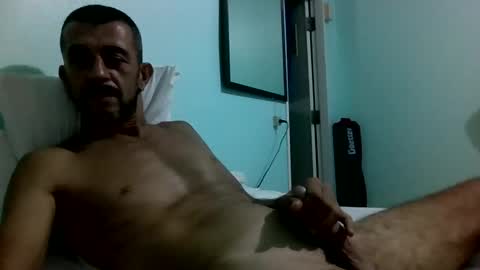 Snapshot of roadsidepicnic01 chatting on 10/14/25, 04:41 Daddy online show from 10/14/25, 04:41