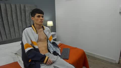 Roan Birkin online show from 02/24/25, 10:47