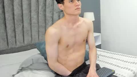 Roan Birkin online show from 03/04/25, 01:45