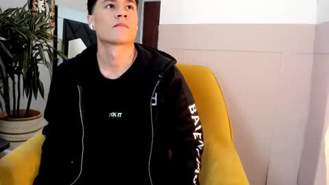 Roan Birkin online show from 02/13/26, 08:49