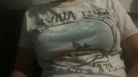 Snapshot of roarmance1 chatting on 10/20/25, 11:38 roarmance1 online show from 10/20/25, 11:38