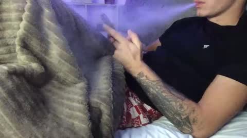 RoastingCorn online show from 01/05/25, 01:45