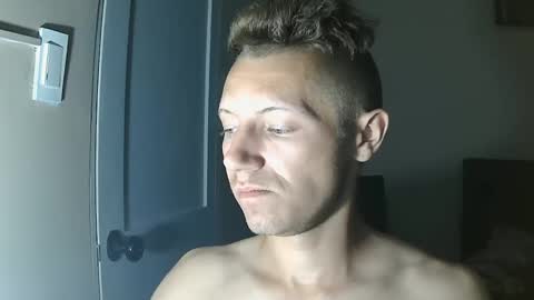 RoastingCorn online show from 10/10/25, 03:33